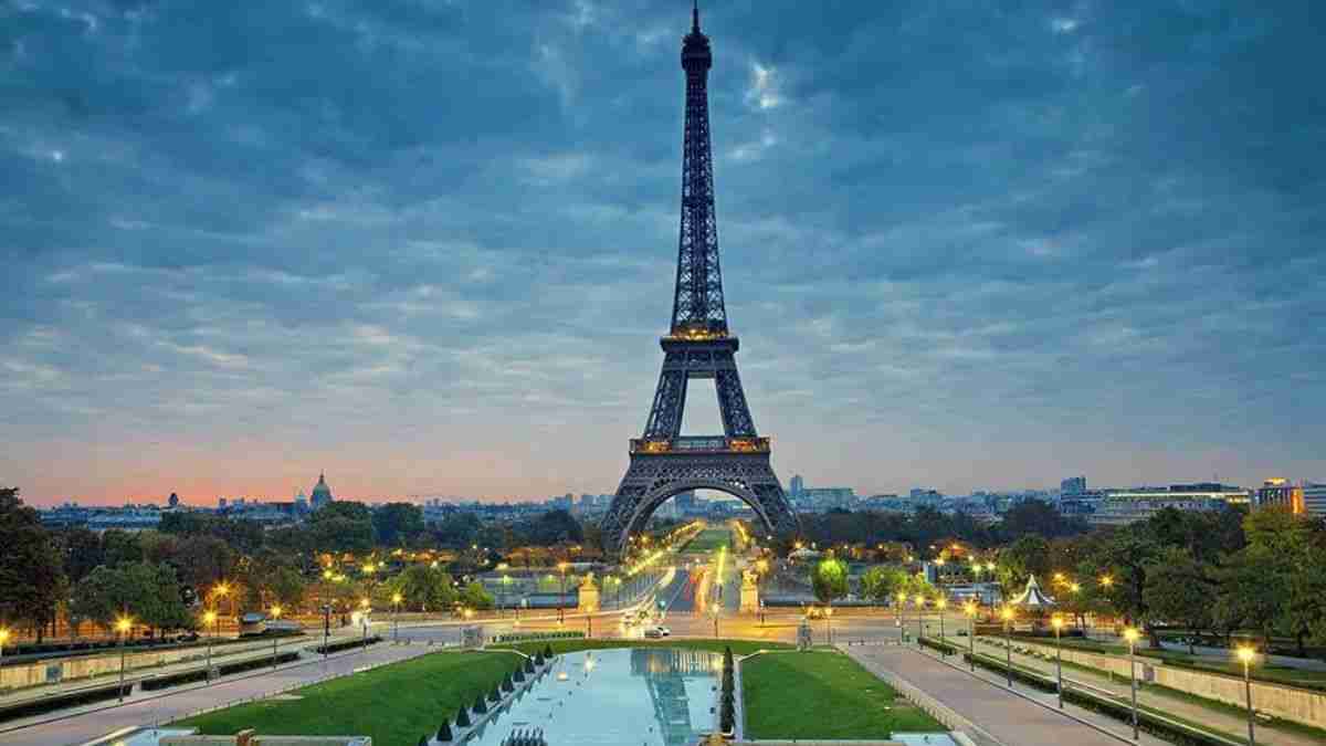 Study In France: 2022 French Embassy Scholarship for African Students