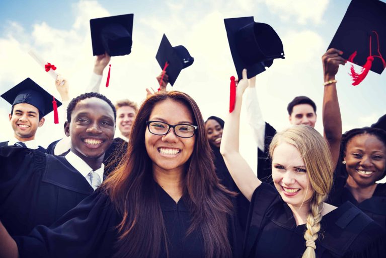 Apply: 2025 Ontario Graduate Scholarships in Canada